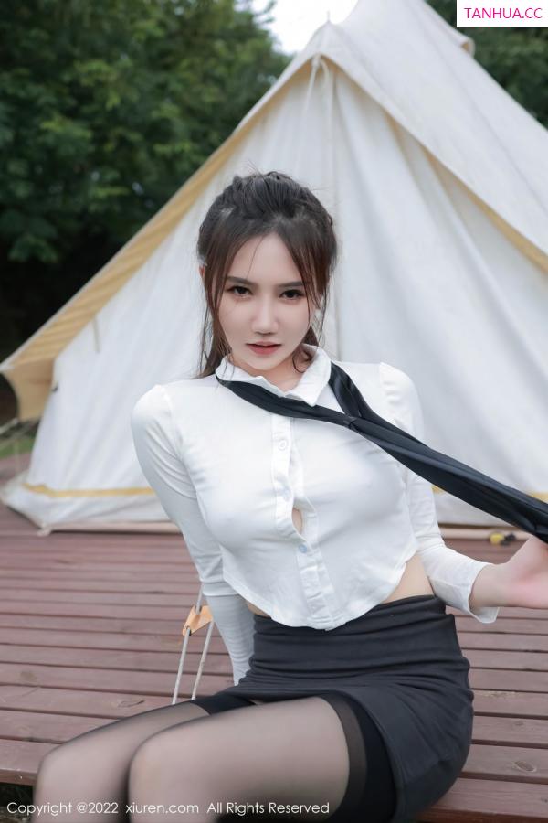 古月小同学  [XiuRen]高清写真图 2022.10.13 No.5703 古月小同学第33张图片